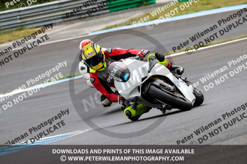 estoril;event digital images;motorbikes;no limits;peter wileman photography;portugal;trackday;trackday digital images